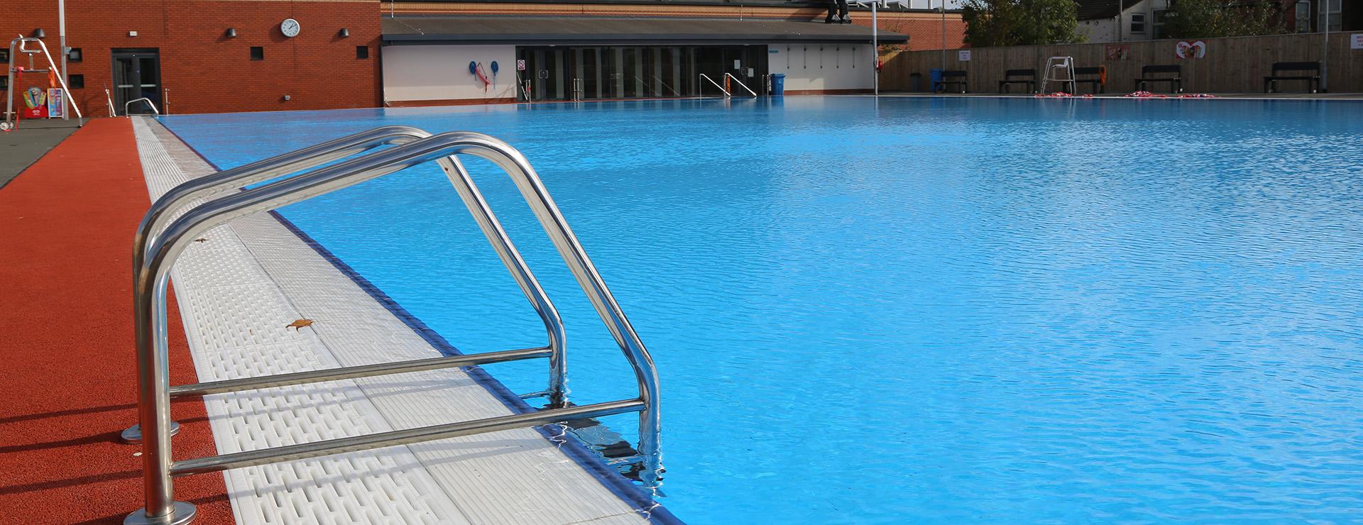 Albert  Avenue Lido