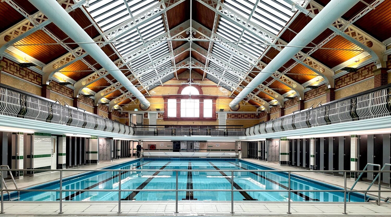 image of bev road baths
